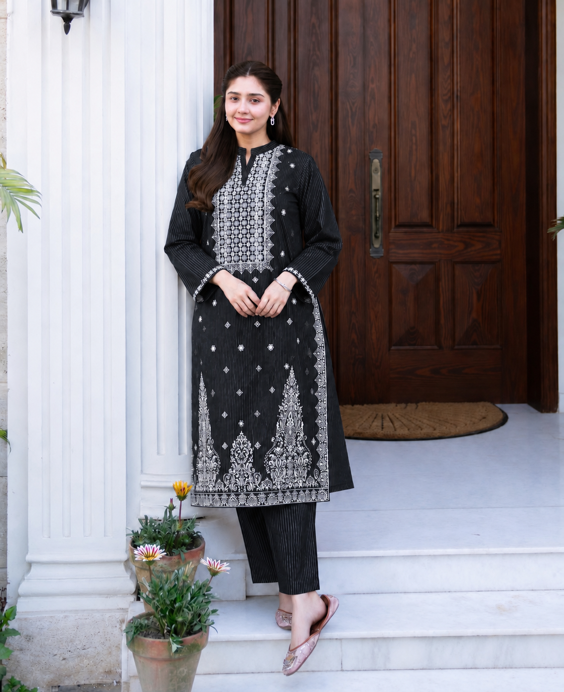 2 Pc Stitched Lawn Suit - PRET - D-02-BLK