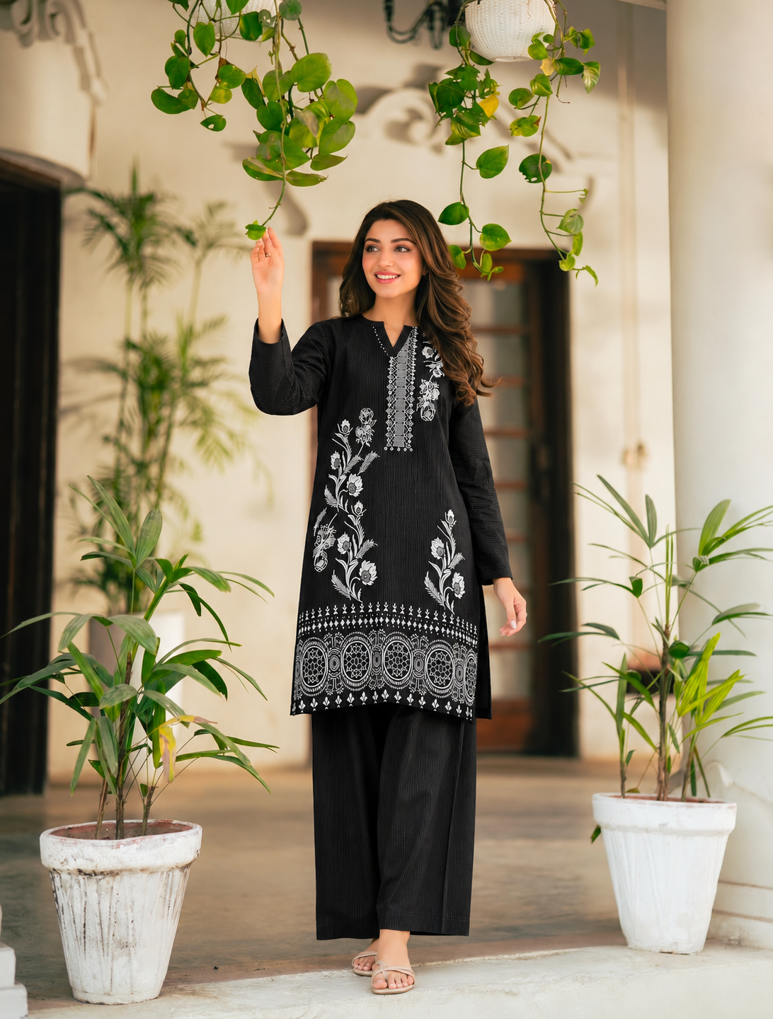 2 Pc Stitched Lawn Suit - PRET - D-04-BLK