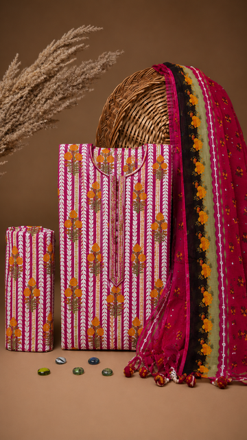 Signature Premium Unstitched 3PC Noble Lawn Suit - T1615
